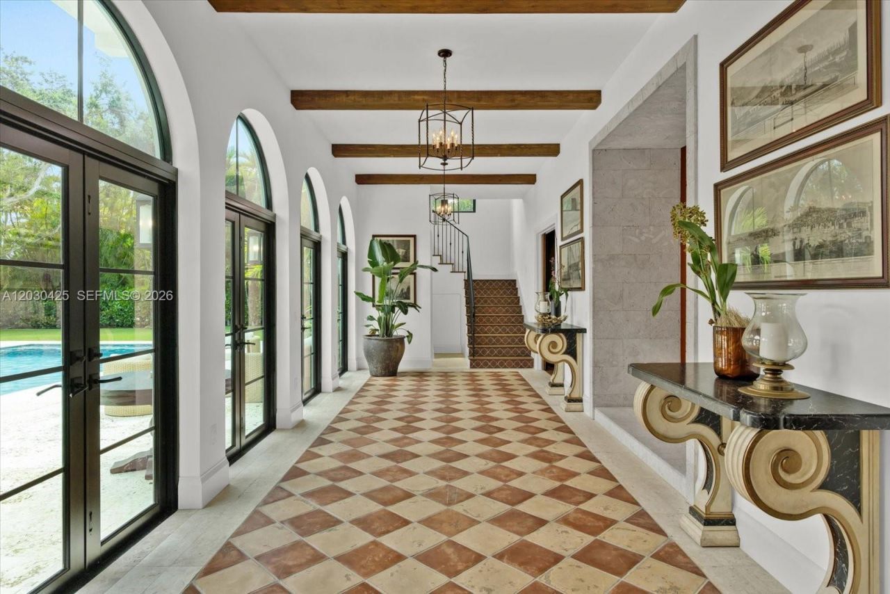 545 San Antonio Ave, Coral Gables, FL 33146 Photo
