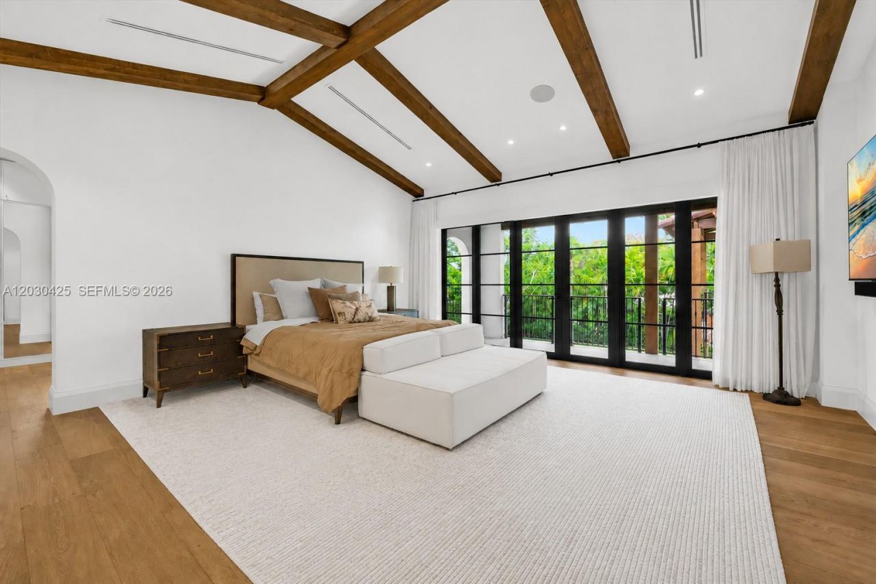 545 San Antonio Ave, Coral Gables, FL 33146 Photo