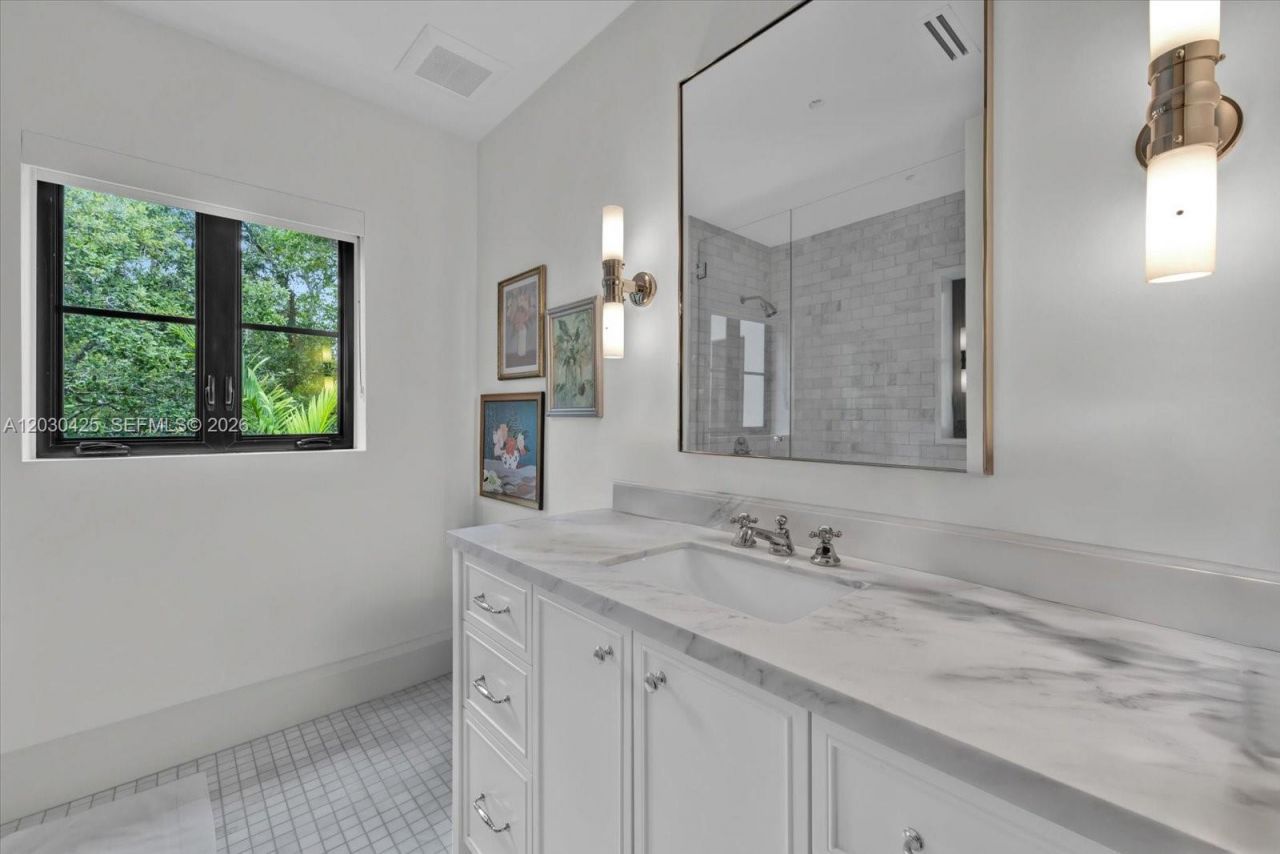 545 San Antonio Ave, Coral Gables, FL 33146 Photo