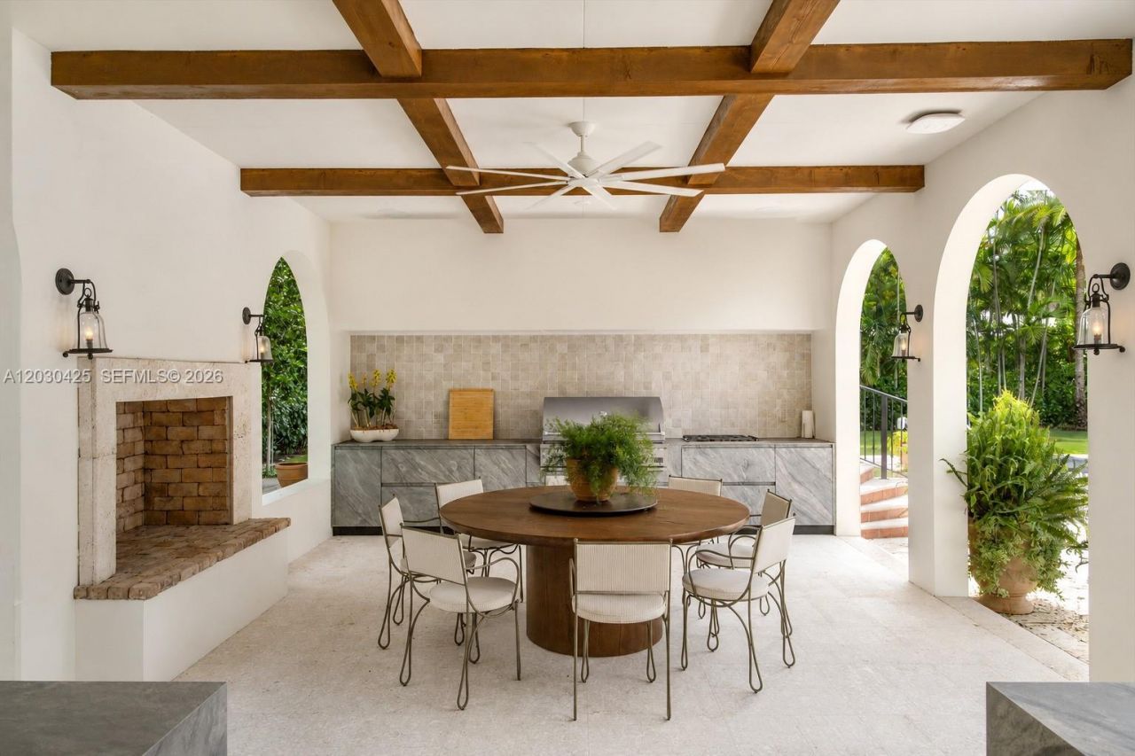 545 San Antonio Ave, Coral Gables, FL 33146 Photo