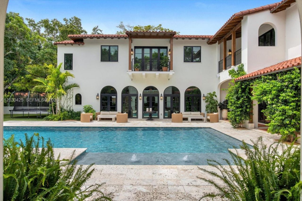 545 San Antonio Ave, Coral Gables, FL 33146 Photo