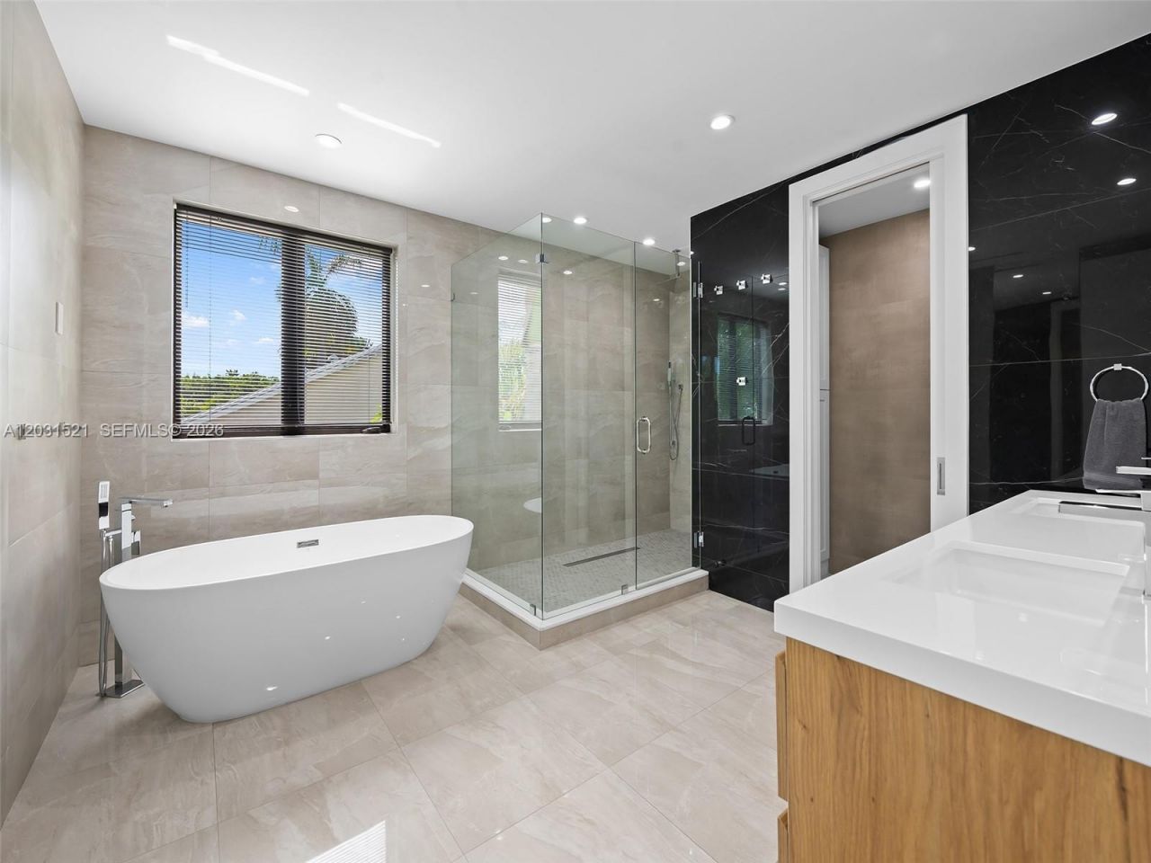 638 Lakeside Harbor, Boynton Beach, FL 33435 Photo