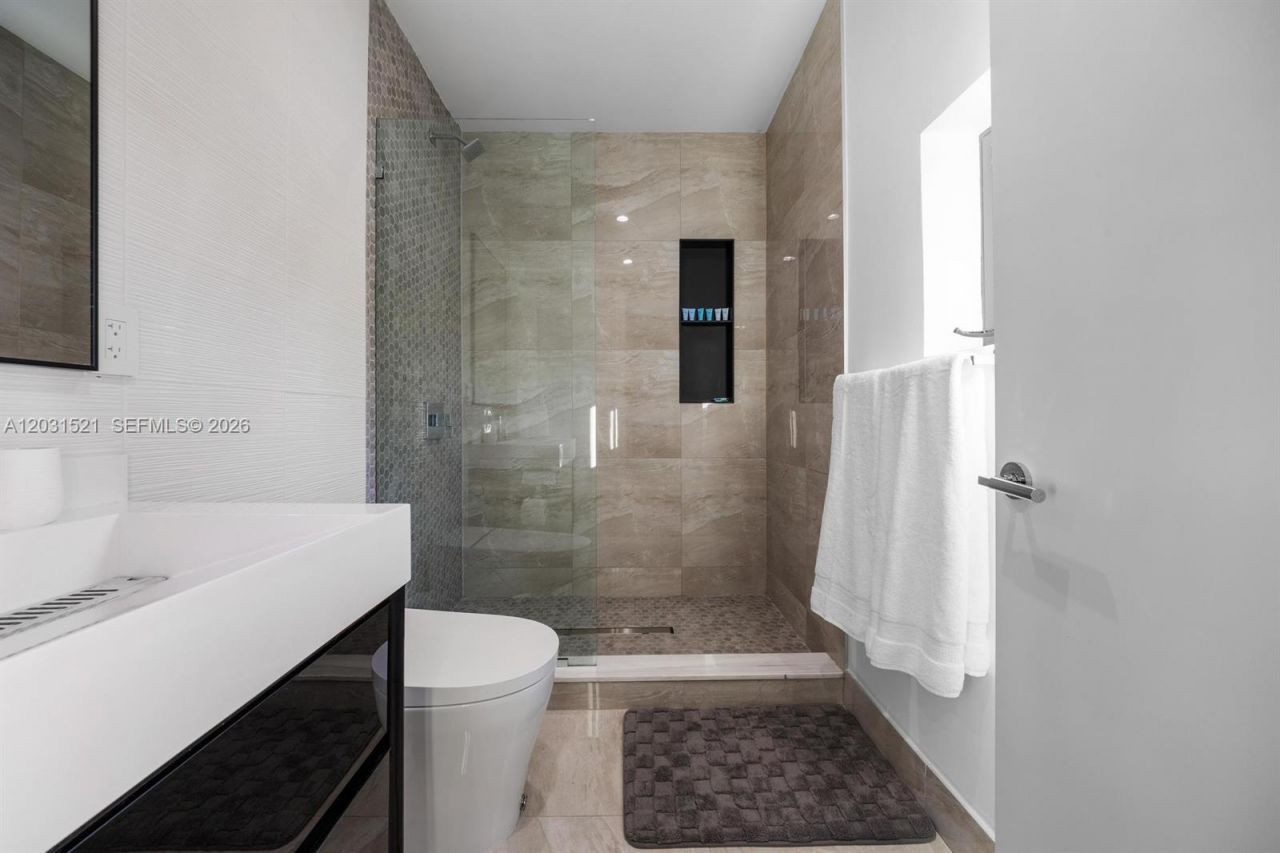638 Lakeside Harbor , Boynton Beach, FL 33435 Photo