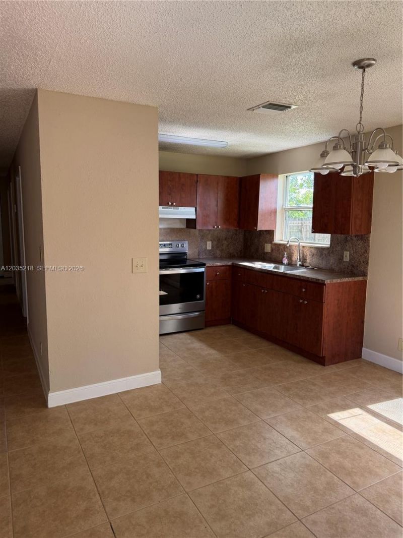 12230 SW 203rd St, Miami, FL 33177 Photo
