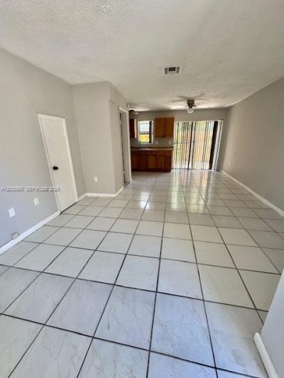 927 NW 7th Ct, Unit 2, Miami, FL 33136 Photo