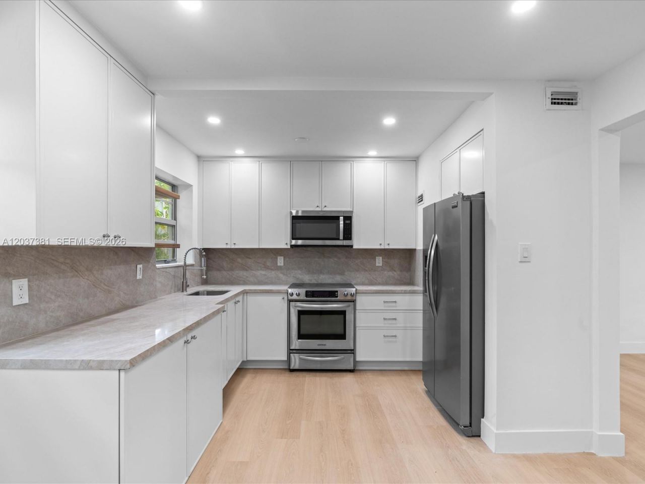 5625 SW 80th St, Unit 113B, Miami, FL 33143 Photo