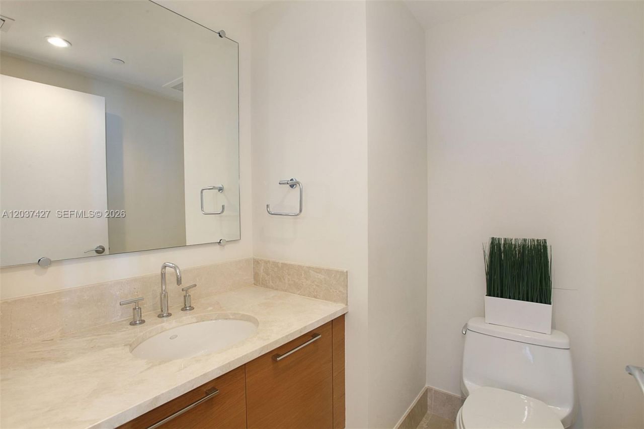 17001 Collins Ave, Unit 1201, Sunny Isles Beach, FL 33160 Photo