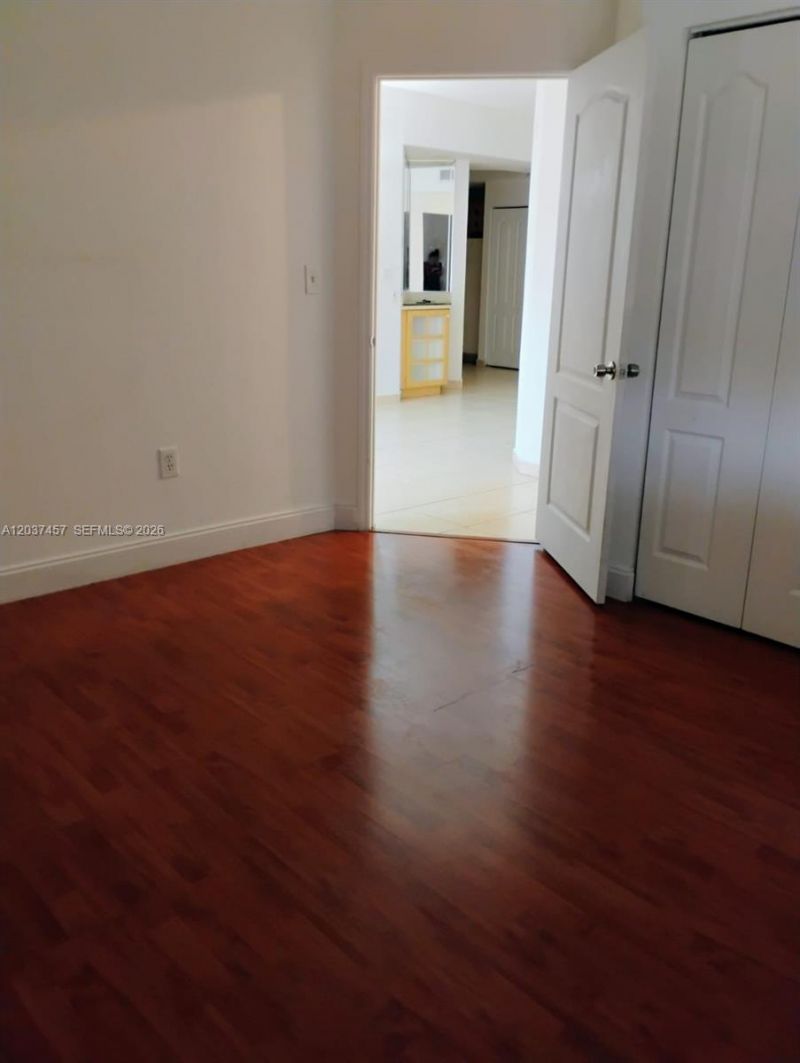 17415 NW 75th Pl , Unit 103, Hialeah, FL 33015 Photo