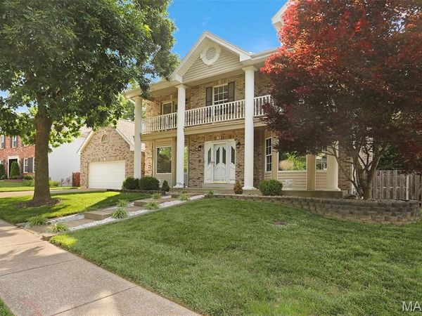61 Moselle Court , Florissant, MO 63031