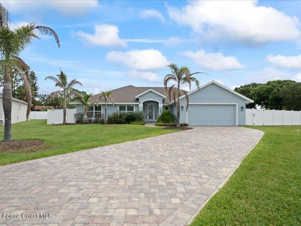 1064 Captiva Island Circle SW , Palm Bay, FL 32908