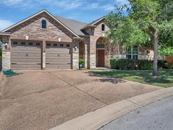 203 Raindance CV, Austin, TX 78737