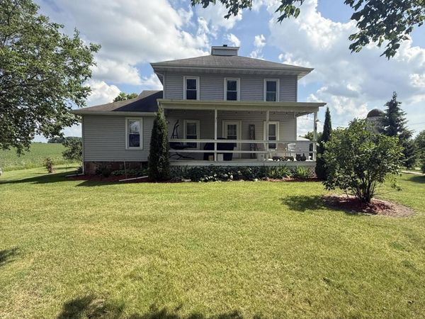 3495 Bursley Highway, Charlotte, MI 48813