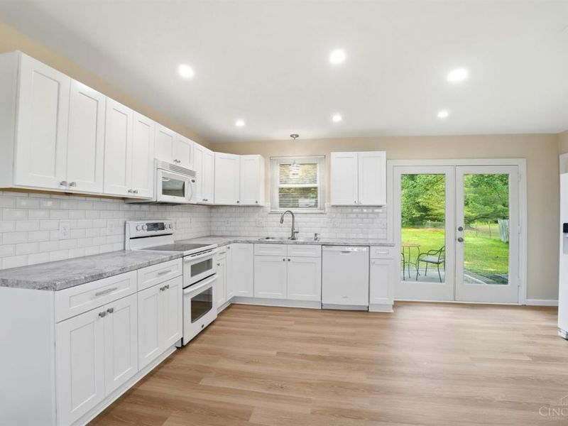Pleasant Plain, OH 45162 Photo 10