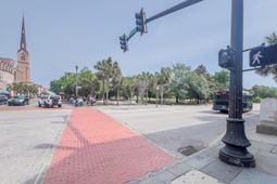 151 Calhoun Street photo 4