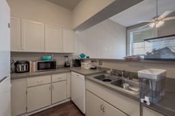 151 Calhoun Street photo 4
