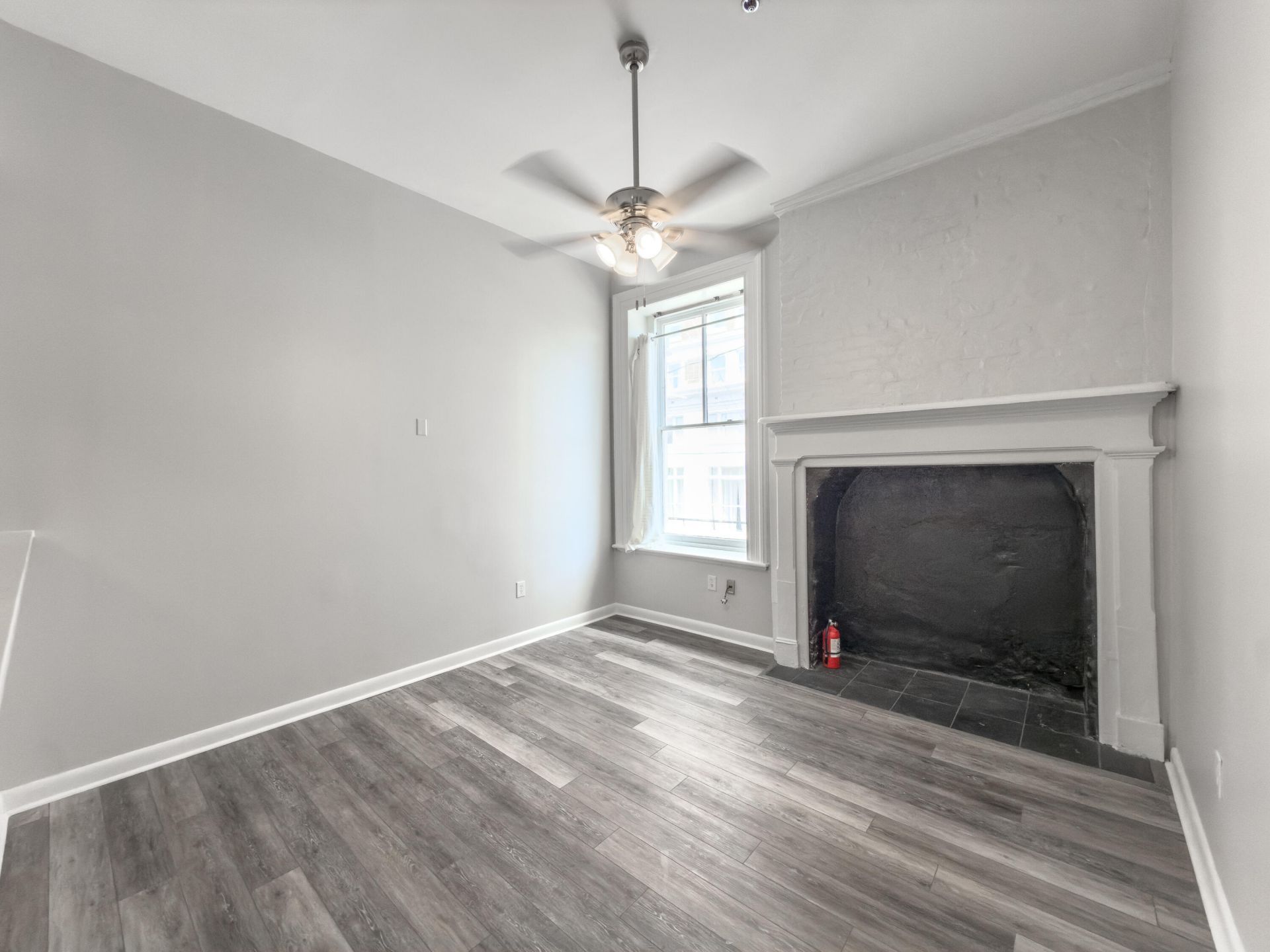 151 Calhoun Street Photo 8