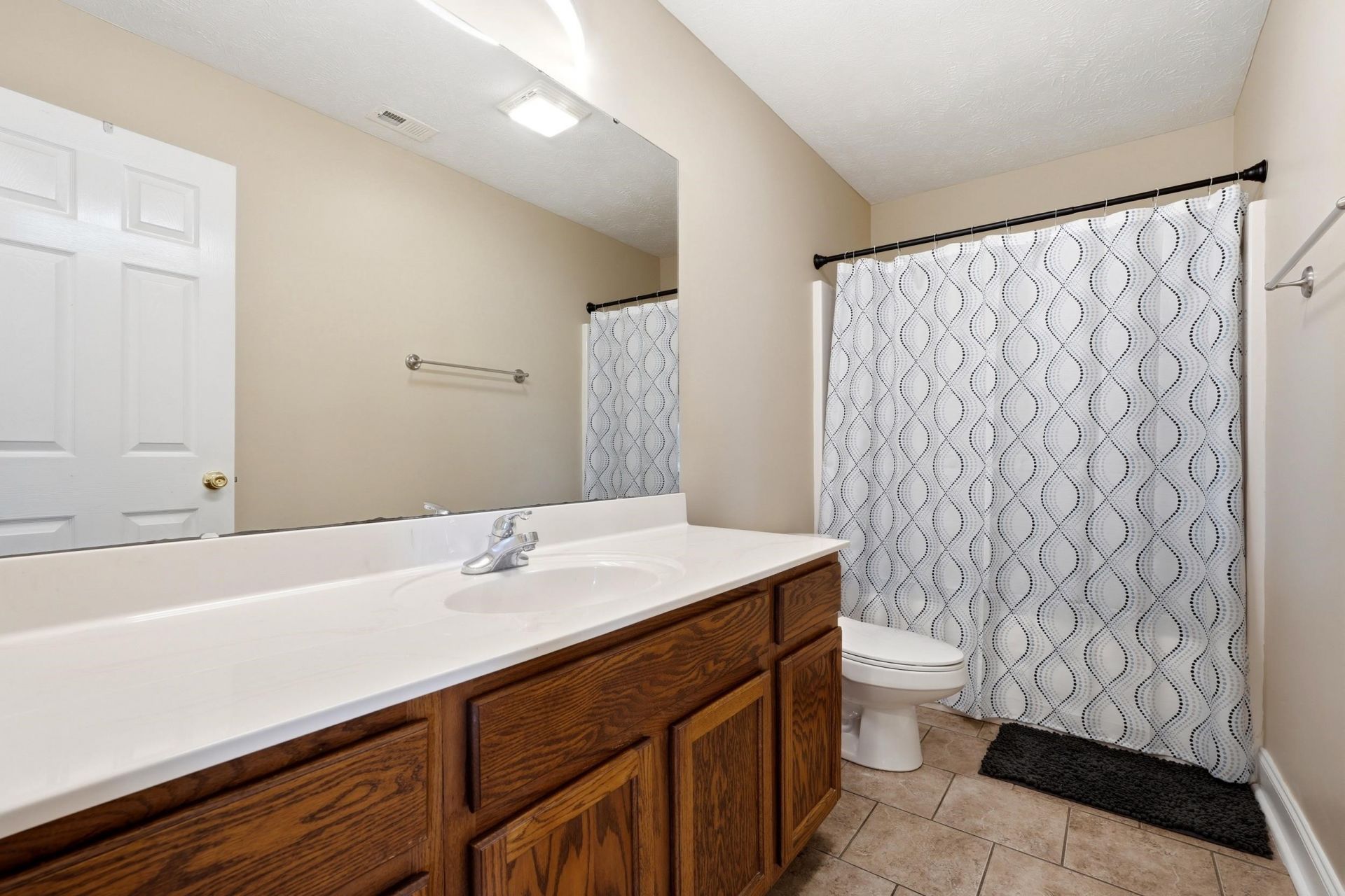 825 Golden Eagle Dr. Photo 17