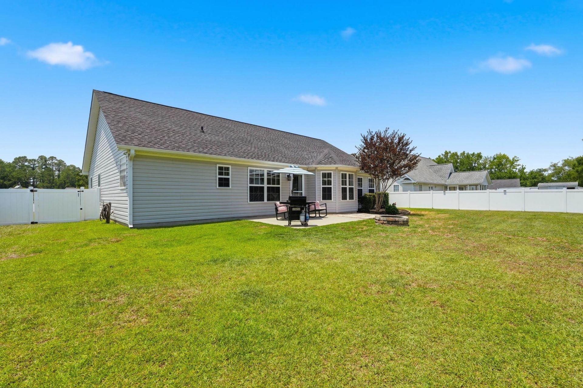 825 Golden Eagle Dr. Photo 21
