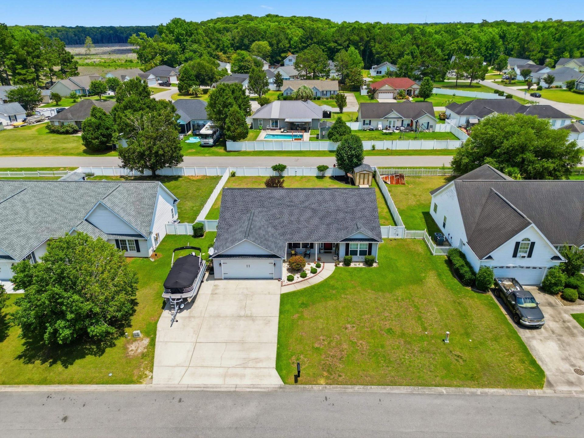 825 Golden Eagle Dr. Photo 28