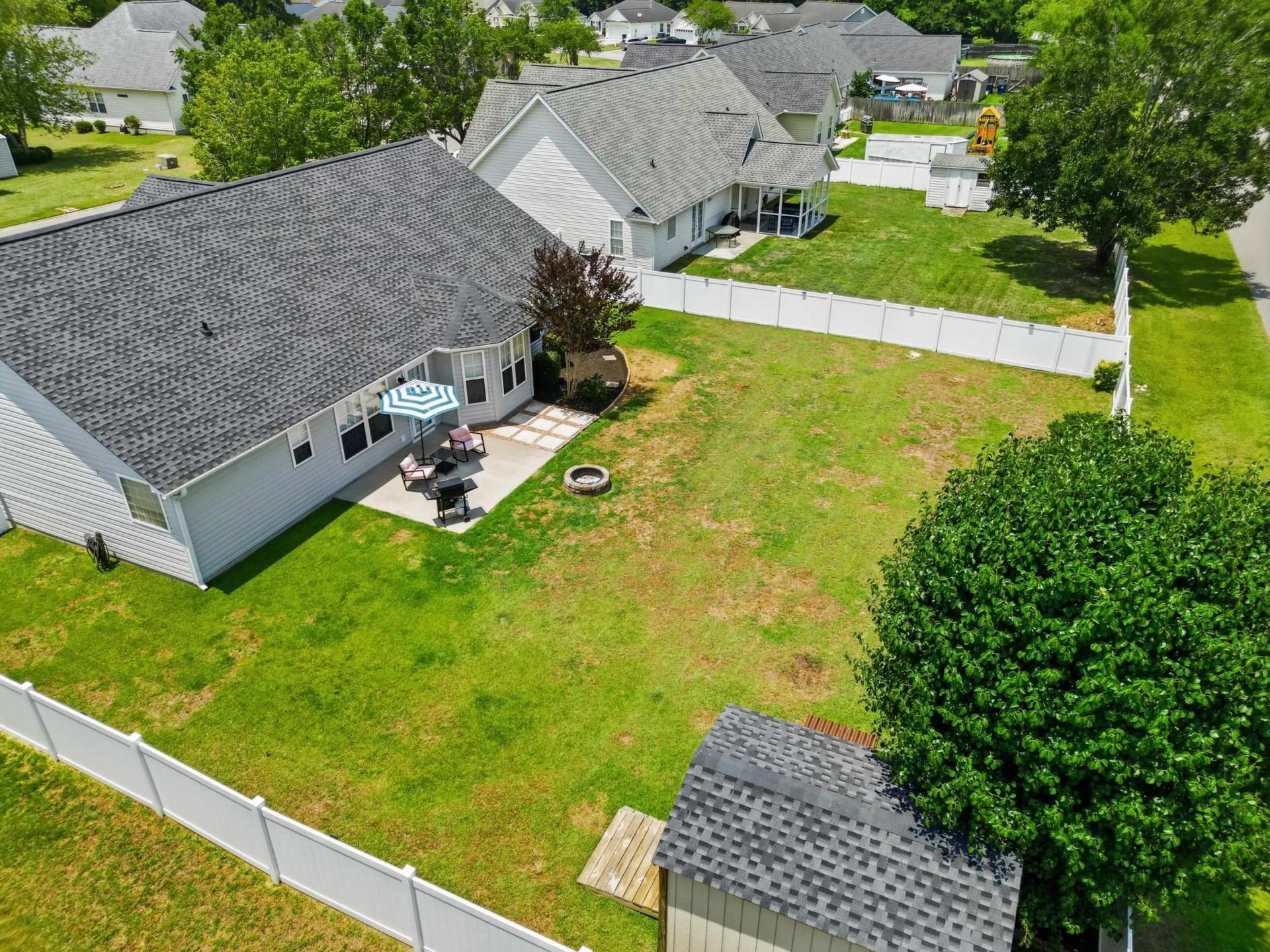 825 Golden Eagle Dr. Photo 31