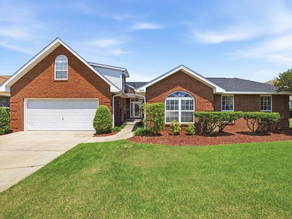1668 Woodlawn Way, Gulf Breeze, FL 32563