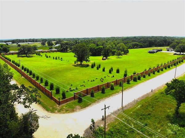 N Mt Pleasant Road , Gravette, AR 72736