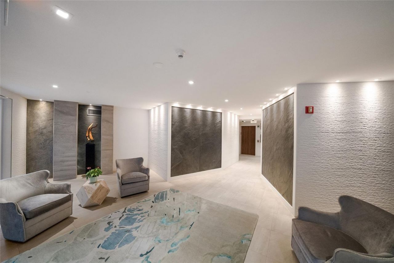 136 Golden Gate Point, Unit 602, Sarasota, FL 34236 Photo
