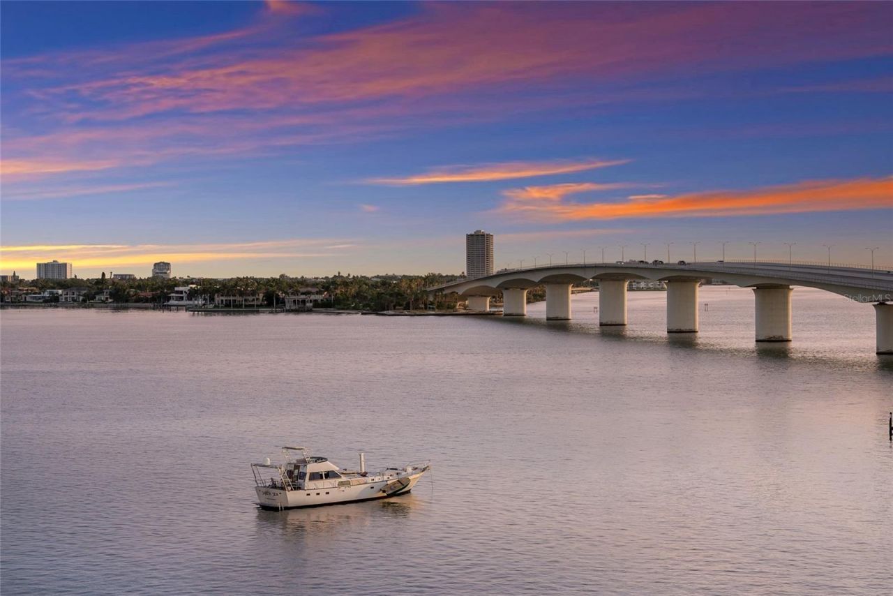 136 Golden Gate Point, Unit 602, Sarasota, FL 34236 Photo