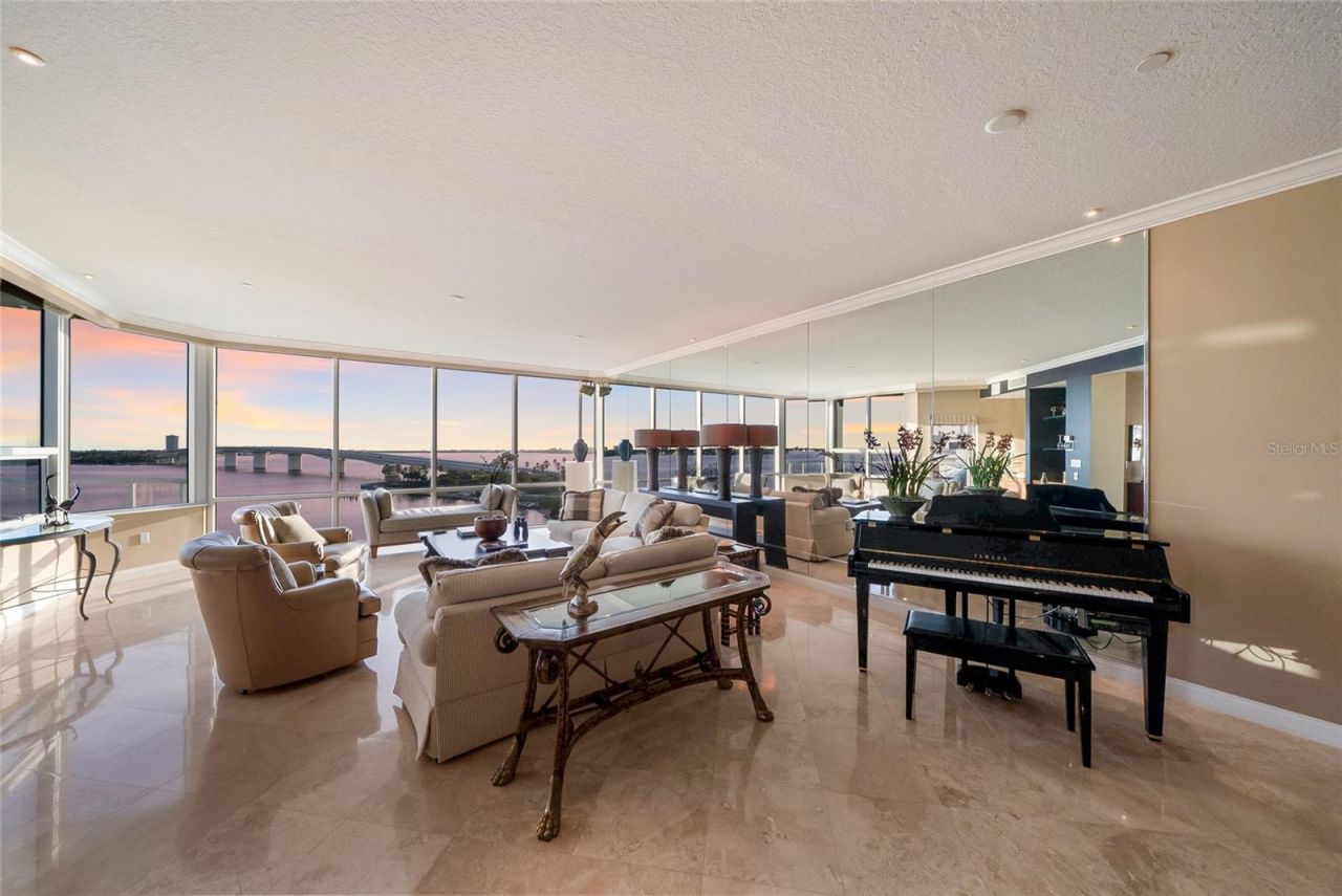 136 Golden Gate Point, Unit 602, Sarasota, FL 34236 Photo