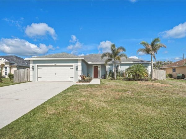 2142 SW Pruitt Street, Port St. Lucie, FL 34953