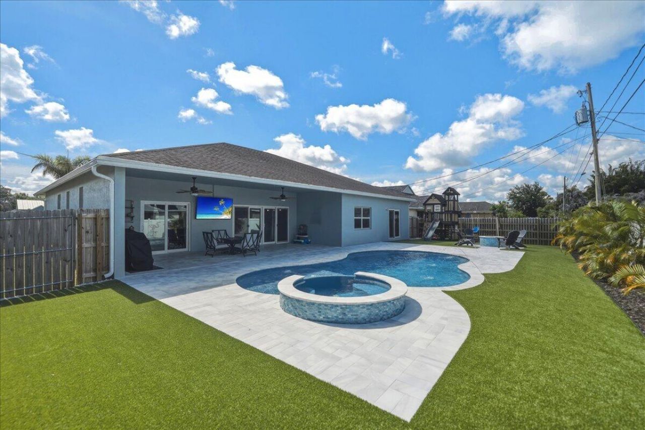 2142 SW Pruitt Street, Port Saint Lucie, FL 34953 Photo