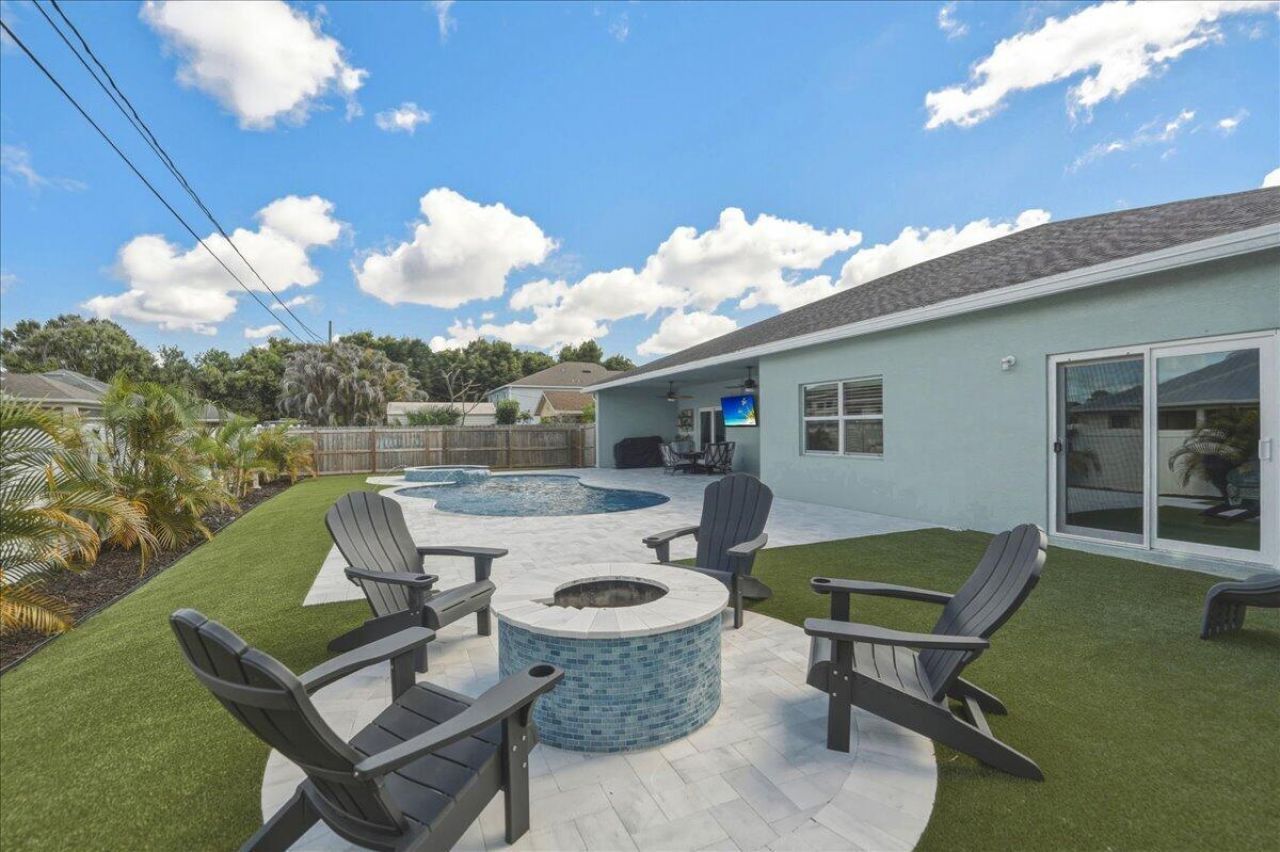 2142 SW Pruitt Street, Port Saint Lucie, FL 34953 Photo