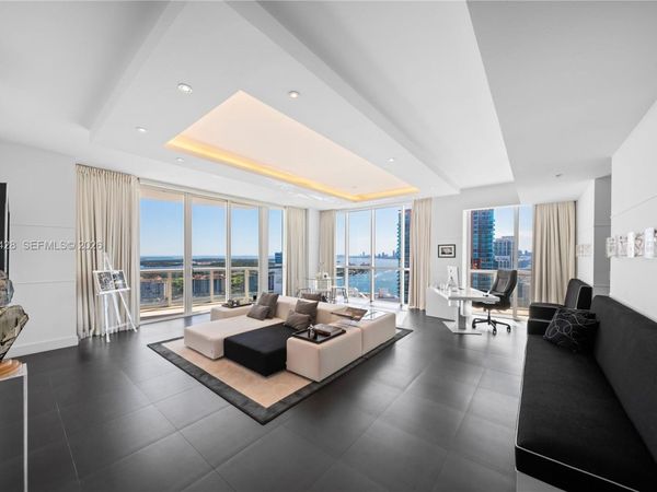 50 S Pointe Dr, Unit 3103, Miami Beach, FL 33139