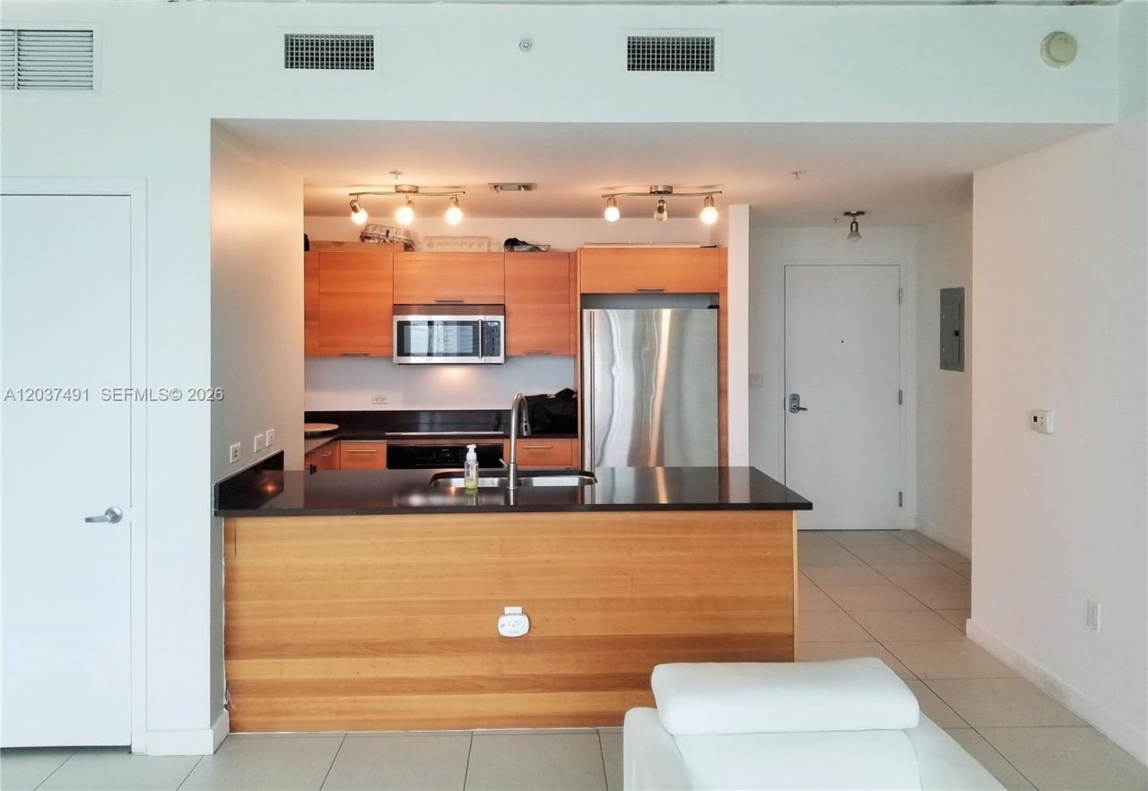 3301 NE 1st Ave , Unit 1602, Miami, FL 33137 Photo