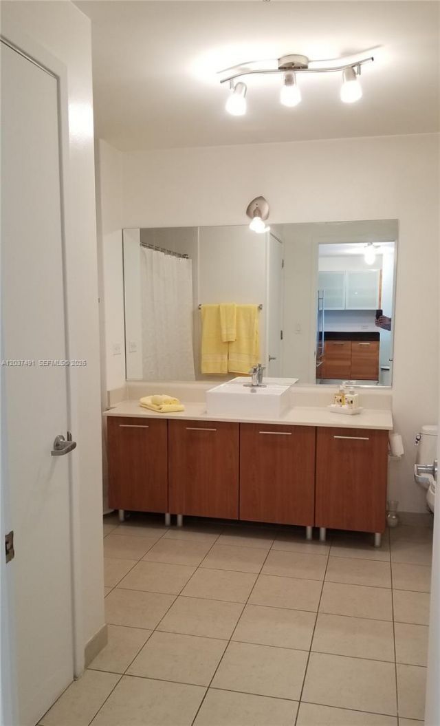 3301 NE 1st Ave , Unit 1602, Miami, FL 33137 Photo