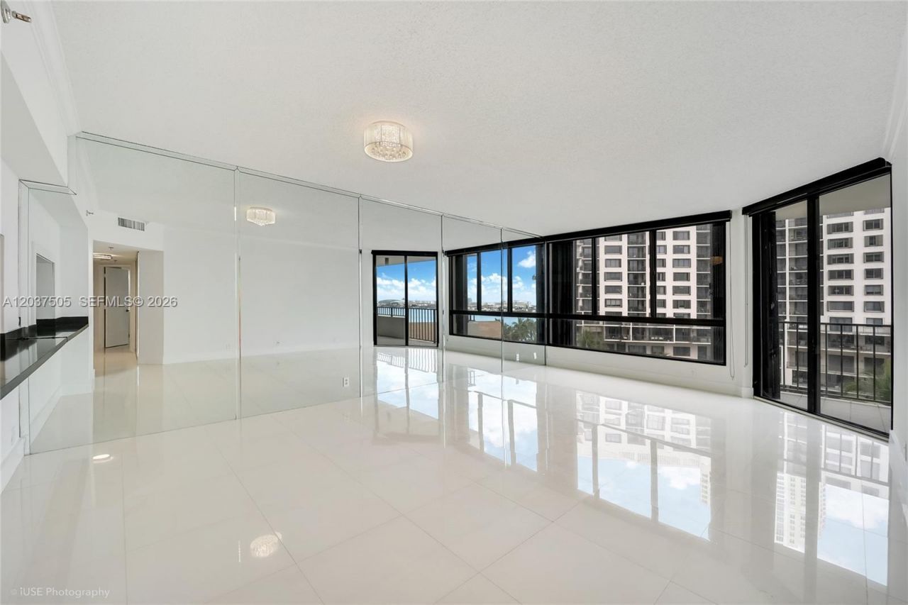 520 Brickell Key Dr , Unit A802, Miami, FL 33131 Photo