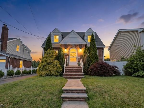 1312 Dewitt Ter, Linden, NJ 07036