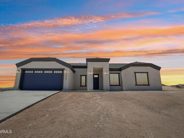 35987 W SUNLAND Avenue, Tonopah, AZ 85354