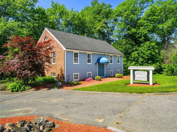 125 Ipswich Rd, Topsfield, MA 01983
