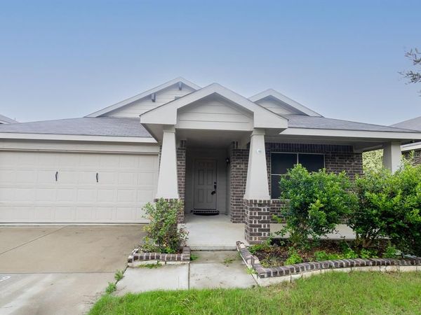 6249 Topsail Drive , Fort Worth, TX 76179
