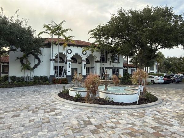 7945 Preserve CIR , Unit 523, NAPLES, FL 34119
