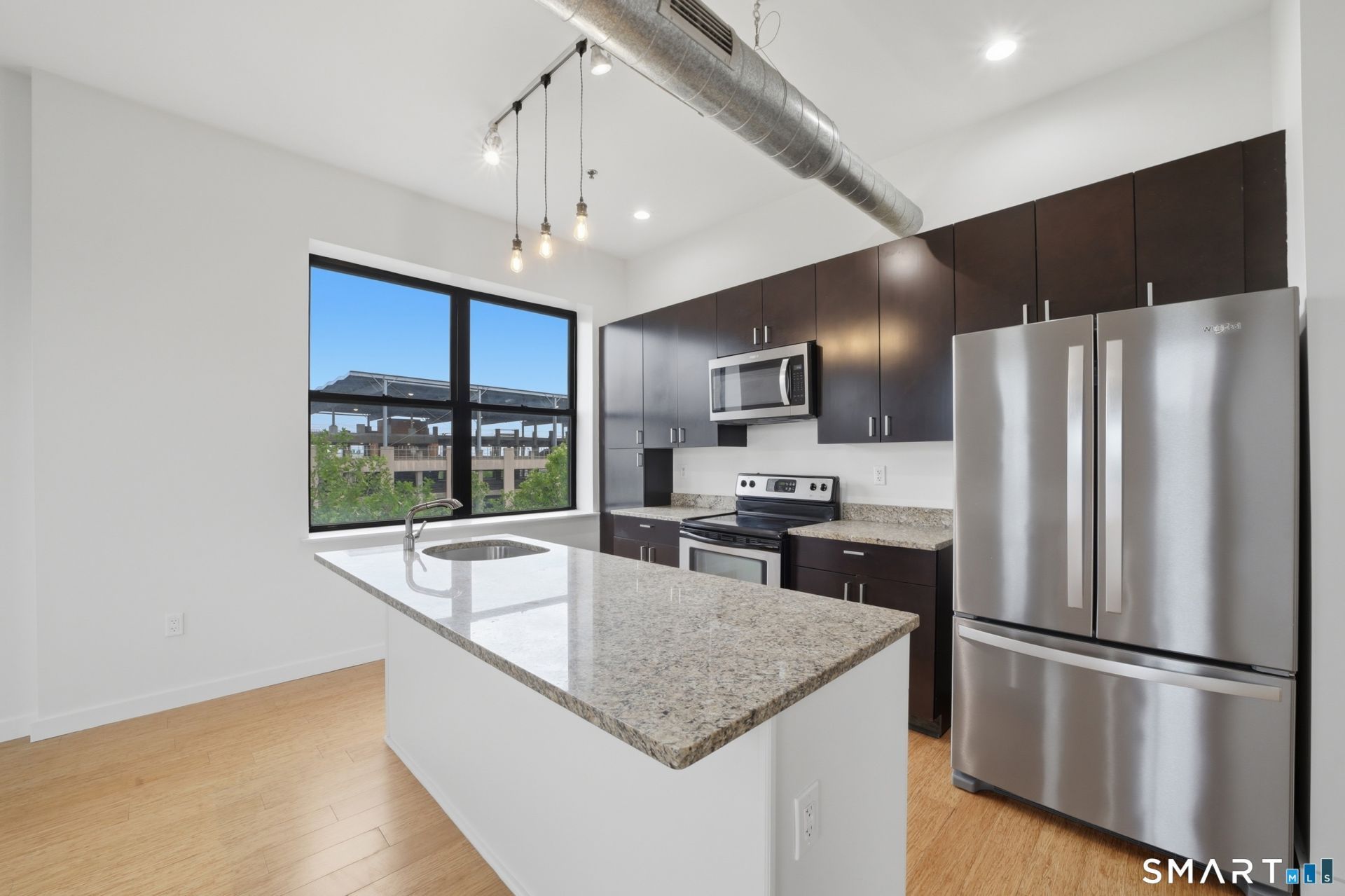 881 Lafayette, Unit 5H, Bridgeport, CT 06604 Main Photo