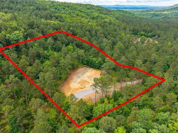 000 Jenny Taylor Place, Hot Springs, AR 71901