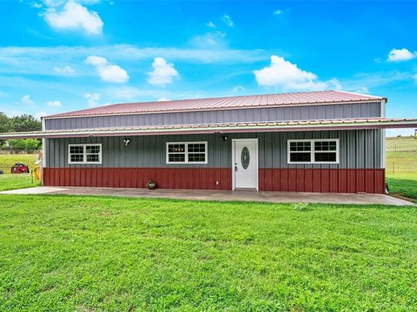 16156 County Road 1250, Binger, OK 73009