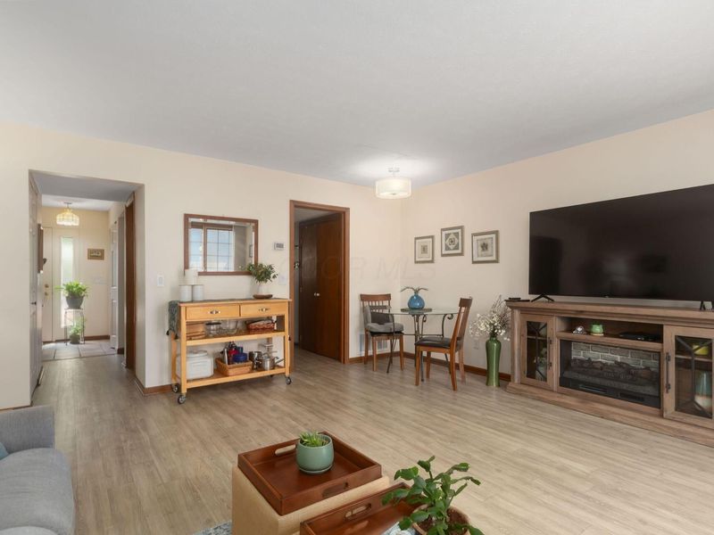3108 Arlingtowne Lane, Columbus, OH 43221 Photo 7