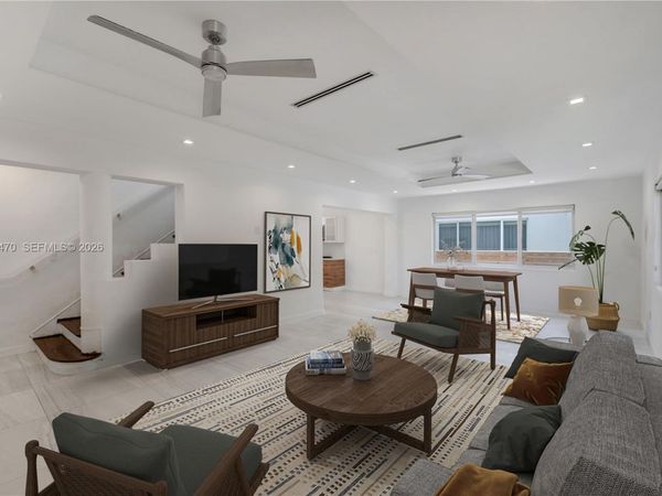 550 W 49th St, Unit n/a, Miami Beach, FL 33140