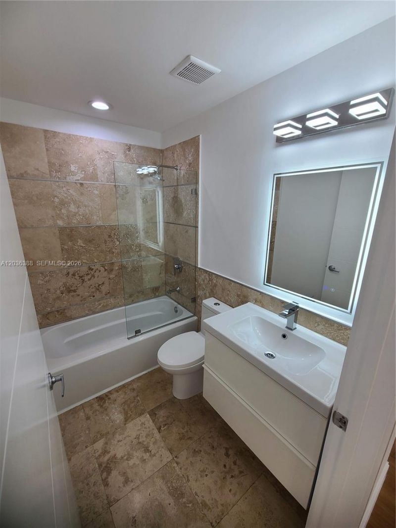 825 Michigan Ave, Unit 3, Miami Beach, FL 33139 Photo