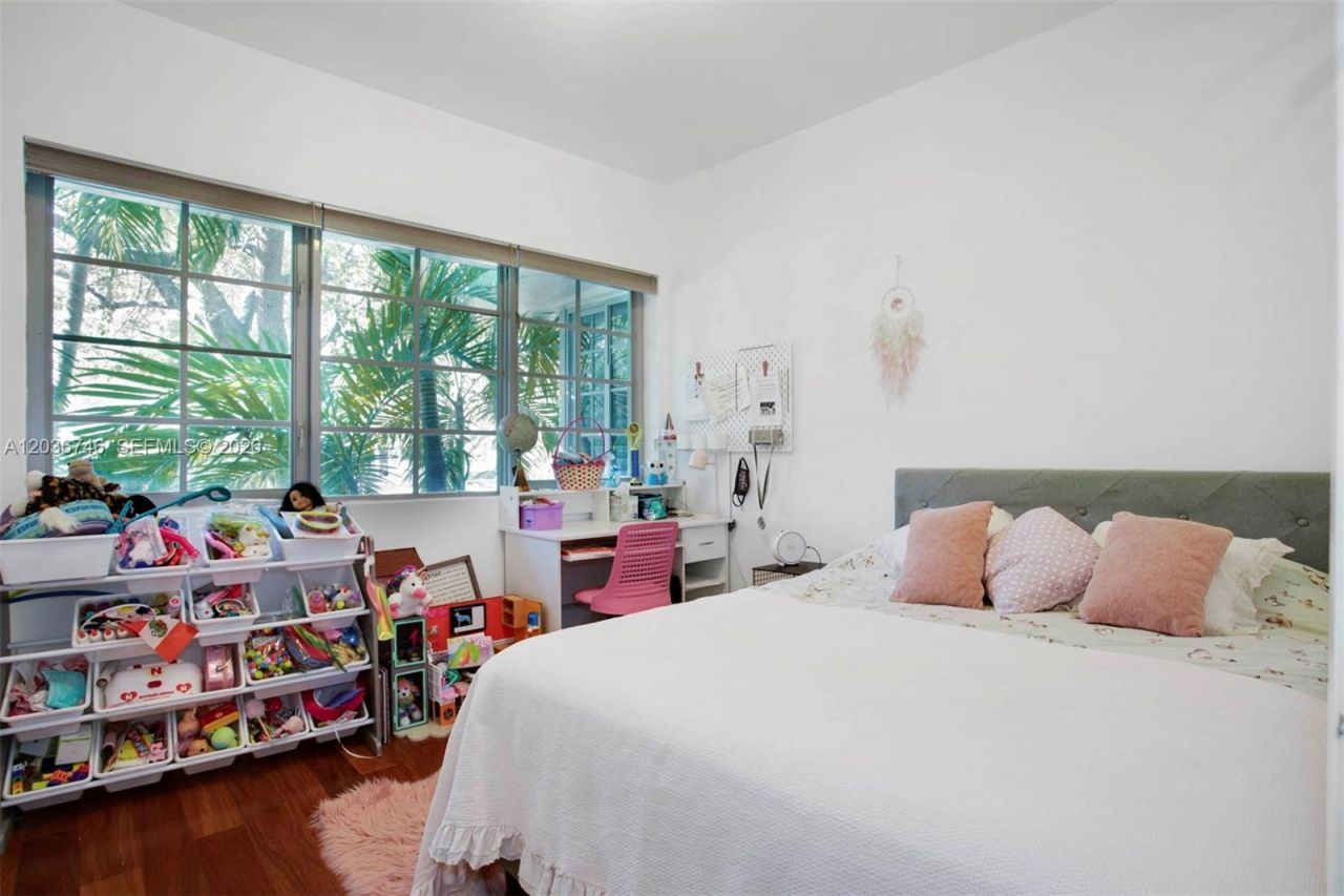 901 3rd St , Unit 3, Miami Beach, FL 33139 Photo