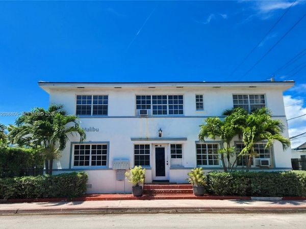 235 NE 77th St, Unit 2, Miami Beach, FL 33141