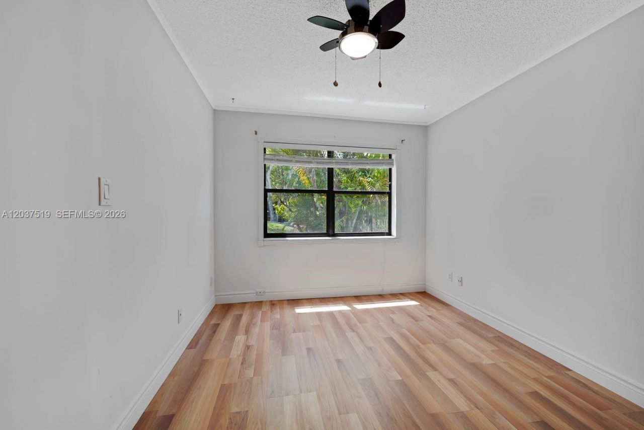 301 N Pine Island Rd, Unit 165, Plantation, FL 33324 Photo